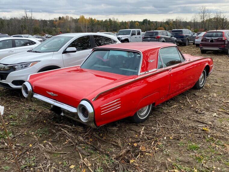 1961 Ford Thunderbird