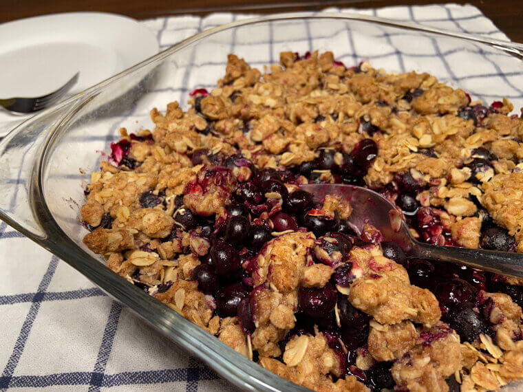 Berry Crisp With Oats