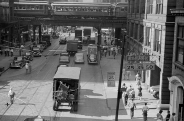 These Lesser Known Photos From History Hold Stories We Didn't Know About