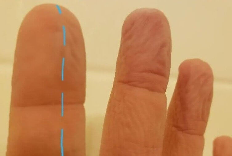 お風呂の時間が長くても、指の半分がシワシワにはならない