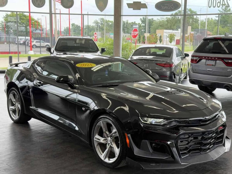 2021 Chevrolet Camaro - $35,495.00