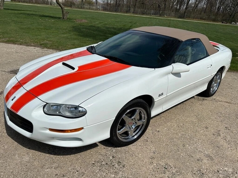 2001 Chevrolet Camaro Z28 - $18,000.00