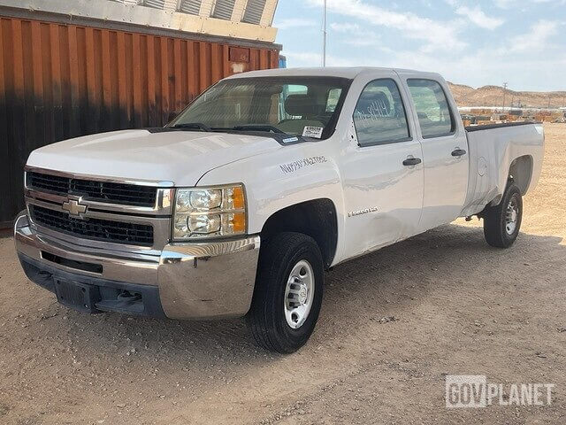 2009 Chevrolet Silverado 2500HD Pickup - $900