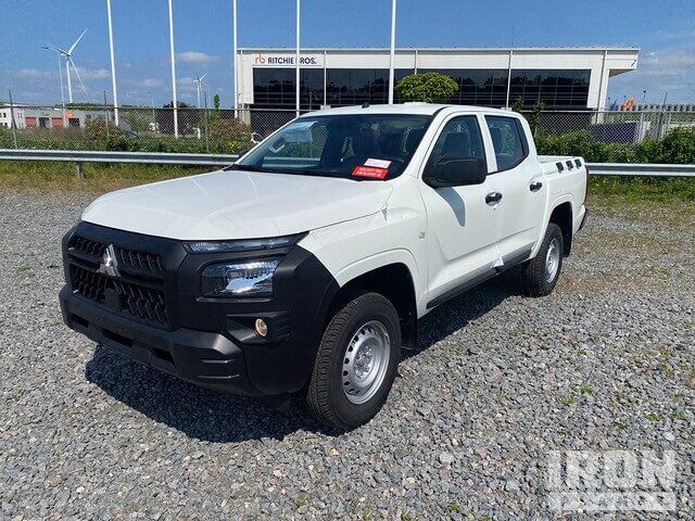 2024 Mitsubishi L200 4x4 Crew Cab Pickup - €20,900
