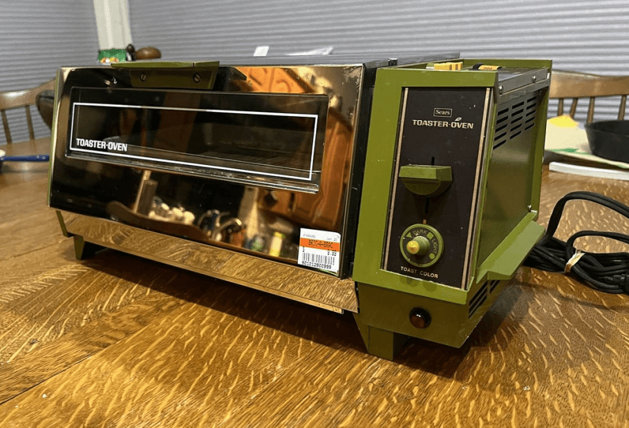 The Kitchen Appliances Every Newlywed Wanted in the 70s