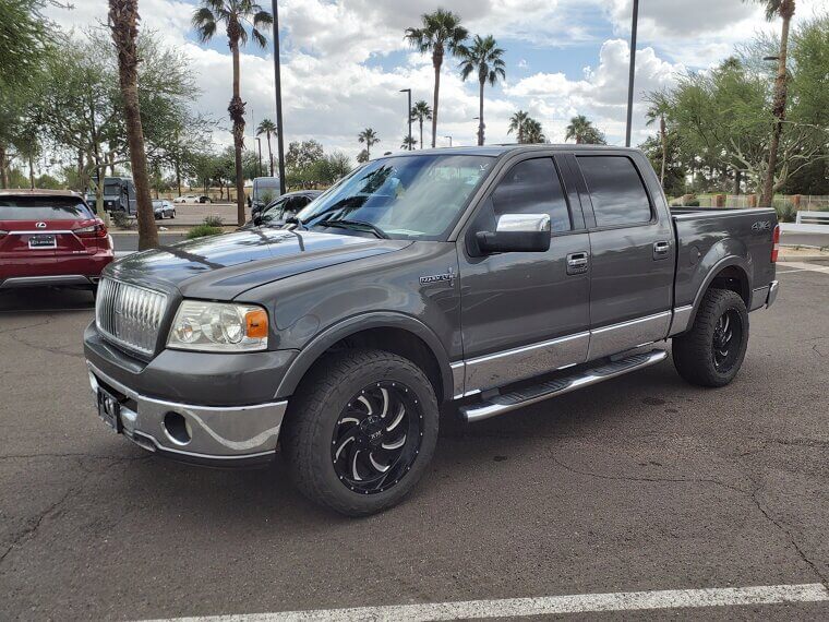 Lincoln Mark LT