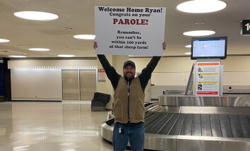 Funny Airport Signs That People Had The Guts To Hold