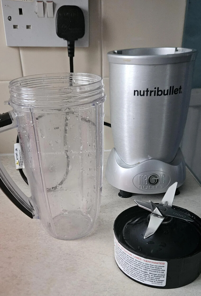 Clean the Kitchen Blender Quickly