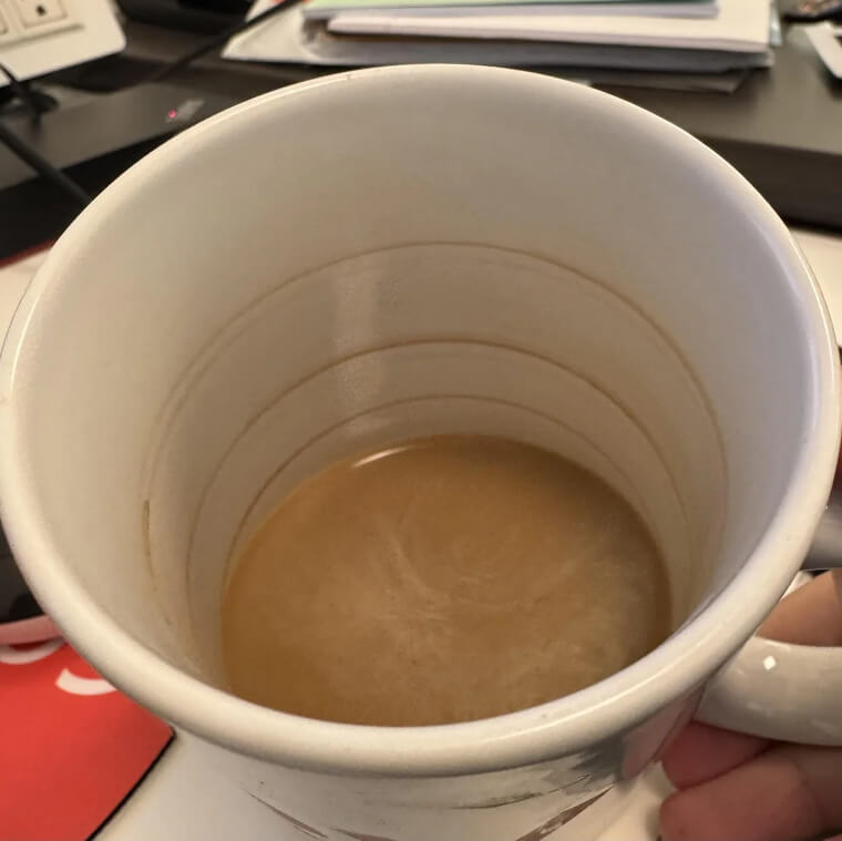 Erase Tea and Coffee Rings from Mugs