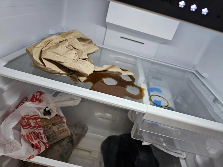 Sanitize Sticky Refrigerator Shelves
