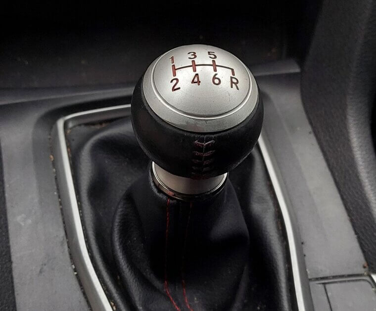 Shifting Gears Without Clutching