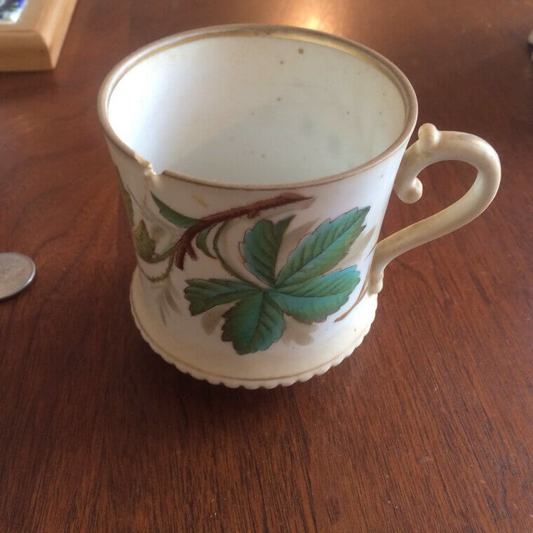 Chipped or Cracked Dishes