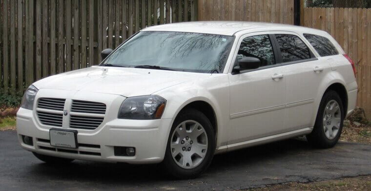 Dodge Magnum (V6 Models)