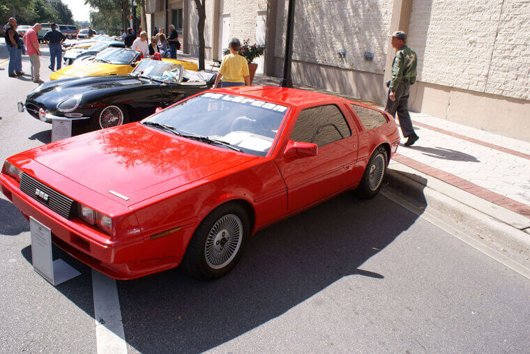 DeLorean DMC-12 (1981)