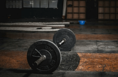 Things You Keep in Your Garage That Belong in the Trash