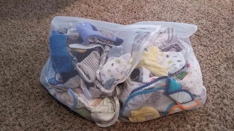 Throwing Delicates in Loose