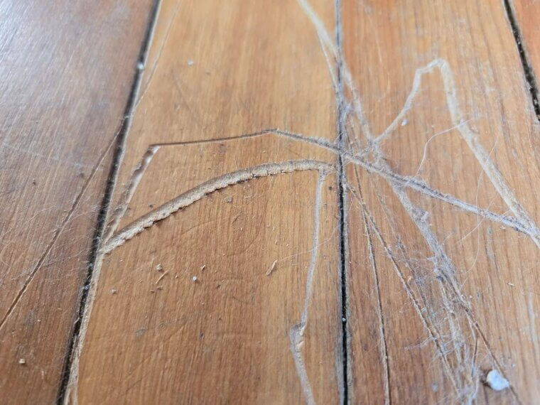 Furniture Cover Scratch Pens