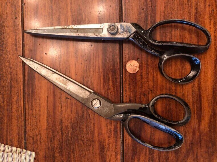 Dull Scissors