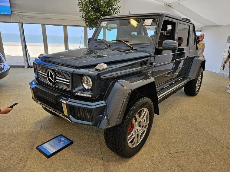 Mercedes-Maybach G650 Landaulet (2017)