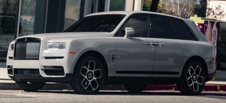 Rolls-Royce Cullinan (2018 to Present)