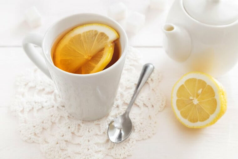 Try Honey and Lemon for Sore Throats