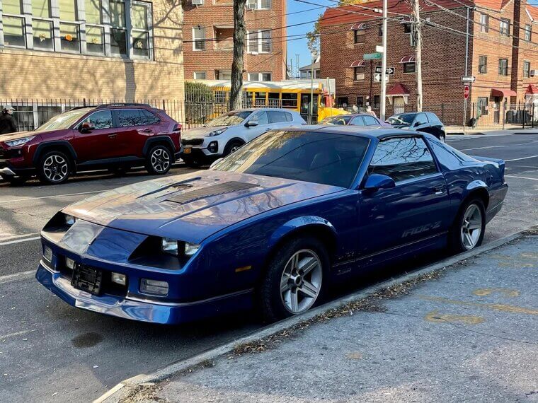 21. Chevy Camaro IROC-Z