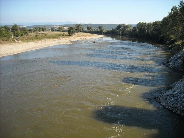 Manufatti fuori posto