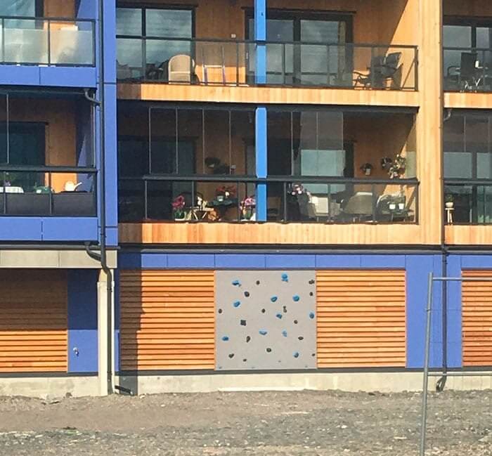 The Route to Rob the House