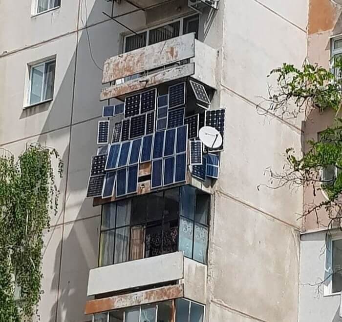 Turning Your Balcony Into a Solar Panel