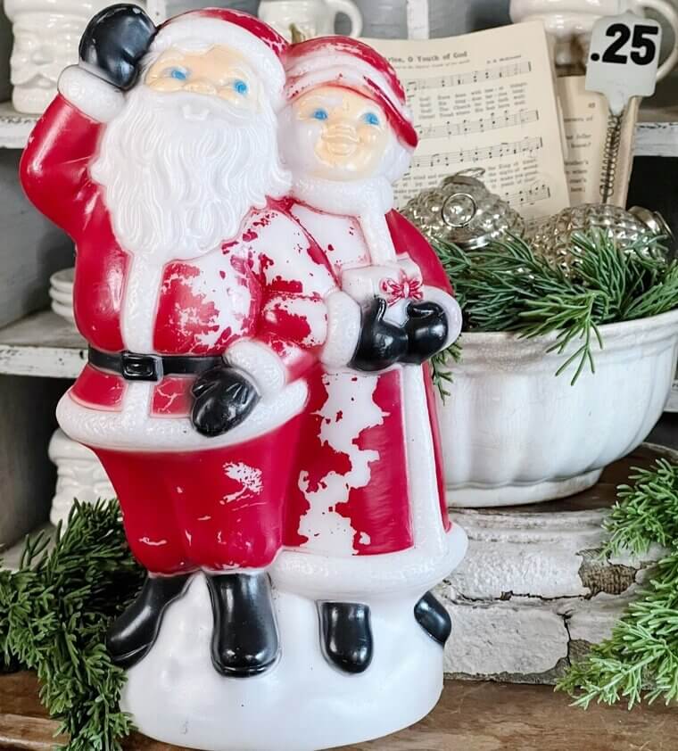 Santa And Mrs. Claus Blow Molds - Up to $250