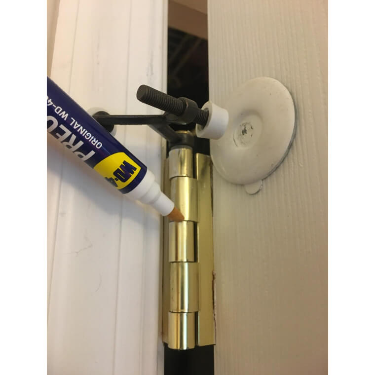 A Pocket-Sized WD-40 Marker That Gives You Serious Fixing Power Without the Messy Spray.