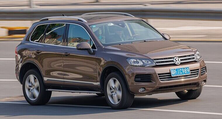 Volkswagen Touareg (2002–2010)
