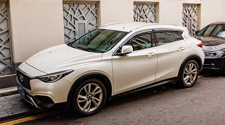 Infiniti QX30 (2016–2019)