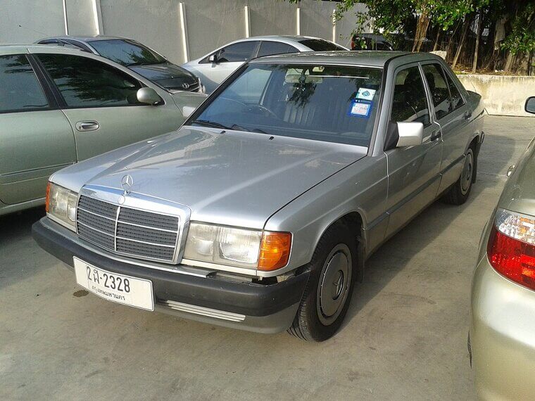 Mercedes-Benz 190E 2.3-16 / 2.5-16 Cosworth (1983–1993)