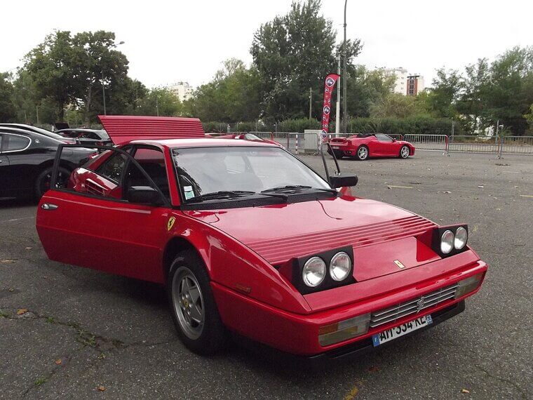 Ferrari Mondial T (1989–1993)