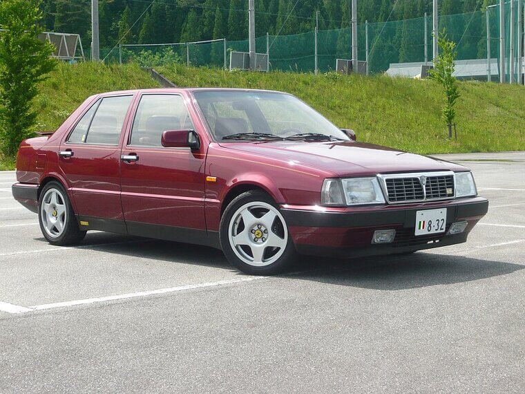 Lancia Thema 8.32 (1986–1992)
