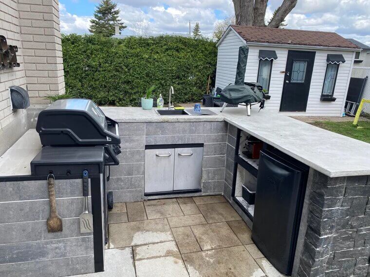 Outdoor Kitchens
