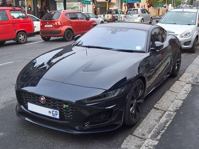 Jaguar F-Type P300 Coupe