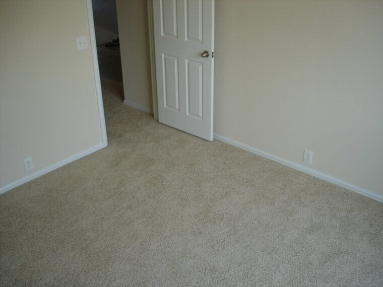 Dryer Sheets as Baseboard Barriers