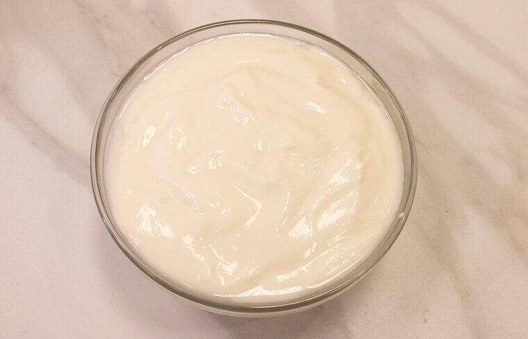 Plain Yogurt for Sunburn Relief