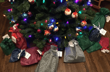 Practical Christmas Gifts Older Adults Actually Use After the Holidays