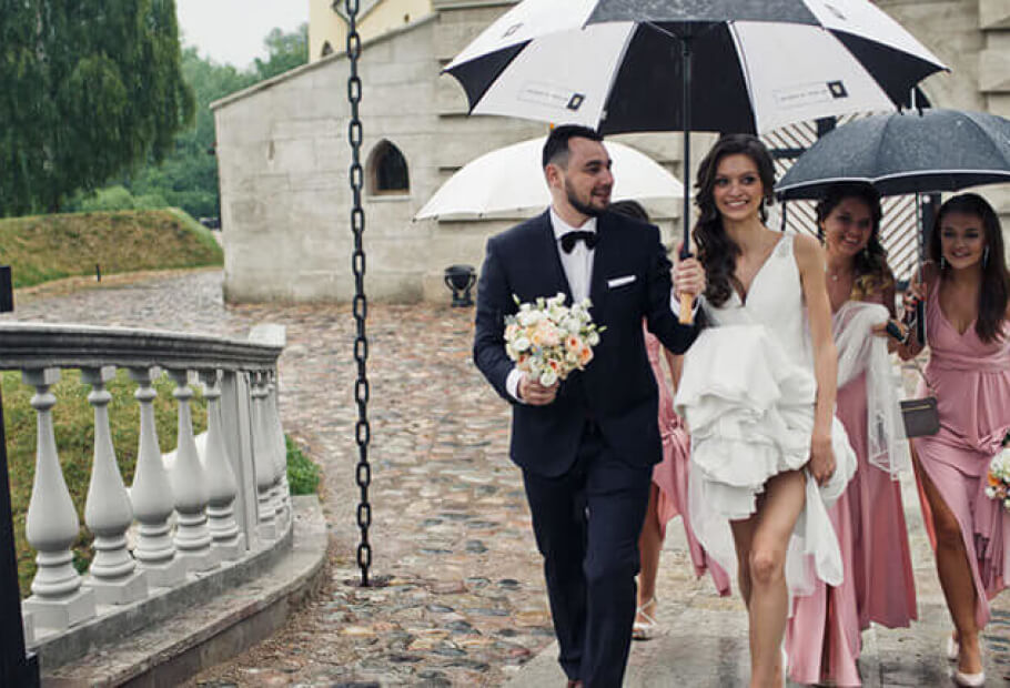 How To Prepare For The Perfect Rainy Wedding Day