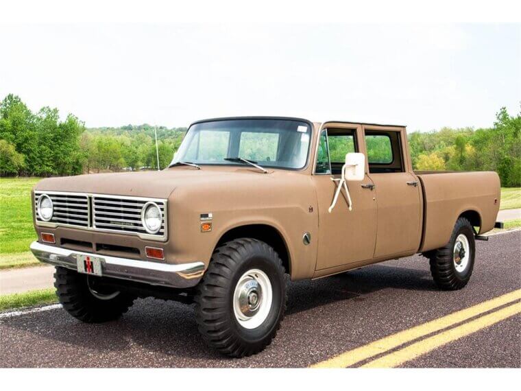 International Harvester D-Series Pickup