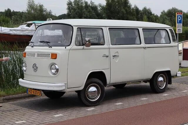 Volkswagen Type 2 Double Cab