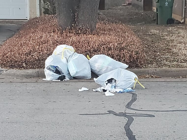 Allowing Multiple Trash Cans to Sit at the Curb