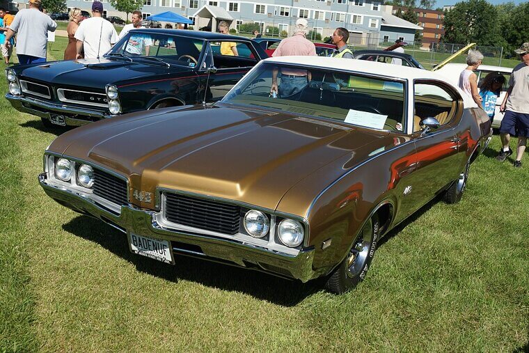 Oldsmobile 442 W-30 (1966–1971)
