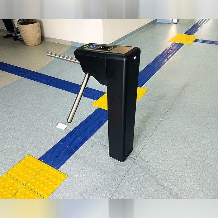 It's a Ticket Gate Without a Gate