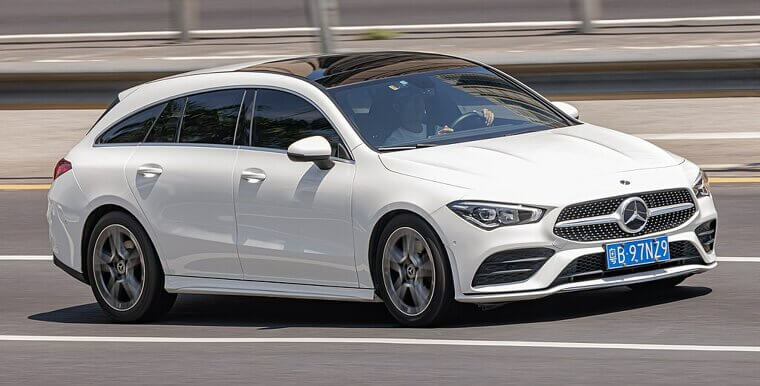 Mercedes-Benz CLA-Class (2013–present, Early Models)