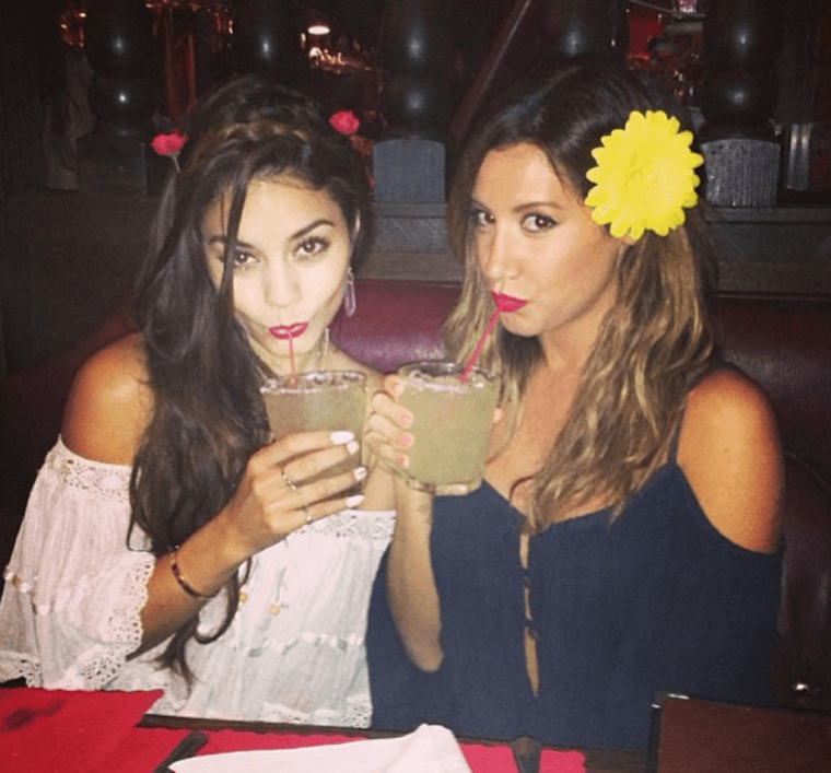 Vanessa Hudgens and Ashley Tisdale