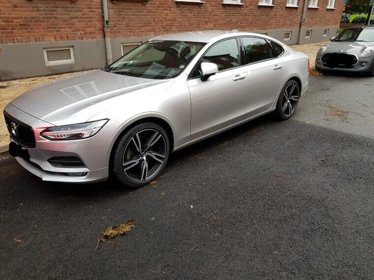 Volvo S90